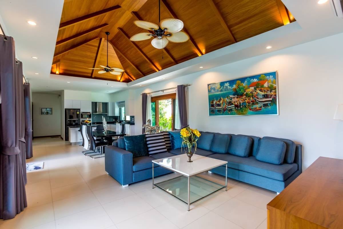 https://www.huahin.estate/images/gallery/421c3c9e-07c7-46b7-976c-aa1c7d15b3b4.jpg#joomlaImage://local-images/gallery/421c3c9e-07c7-46b7-976c-aa1c7d15b3b4.jpg?width=1200&height=800